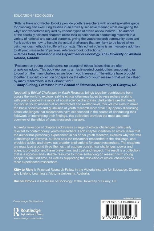 Produktbild: Negotiating Ethical Challenges in Youth Research