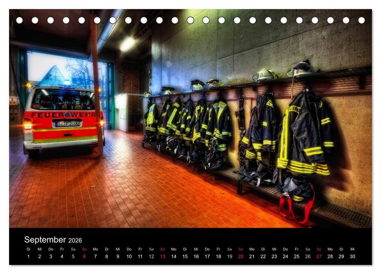 Produktbild: Berufsfeuerwehr Salzgitter (Tischkalender 2026 DIN A5 quer), CALVENDO Monatskalender