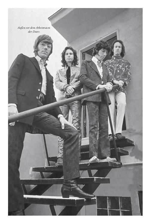 Produktbild: Robby Krieger: Set the Night on Fire