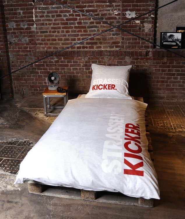 Produktbild: Herding STRASSENKICKER Bettw&auml;sche Grau Renforc&eacute; 80x80/135x200cm
