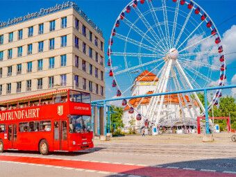 Produktbild: CALVENDO Puzzle Dresden, Stadtrundfahrt Bus und Riesenrad in der Innenstadt | 1000 Teile Lege-Gr&ouml;&szlig;e 64x48cm Foto-Puzzle f&uuml;r gl&uuml;ckliche Stunden