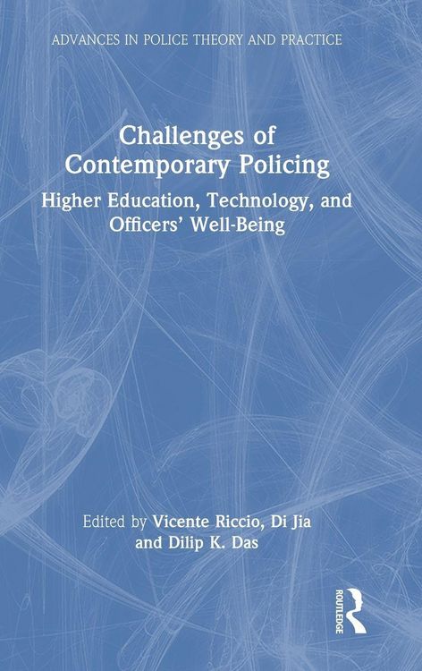 Produktbild: Challenges of Contemporary Policing