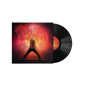 Produktbild: Closer To The Sun