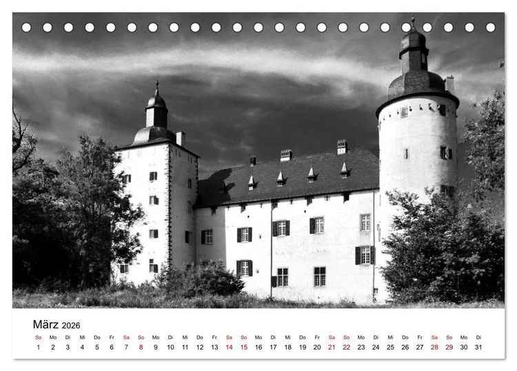 Produktbild: Burgen in schwarzwei&szlig; - Wie aus alten Zeiten (Tischkalender 2026 DIN A5 quer), CALVENDO Monatskalender