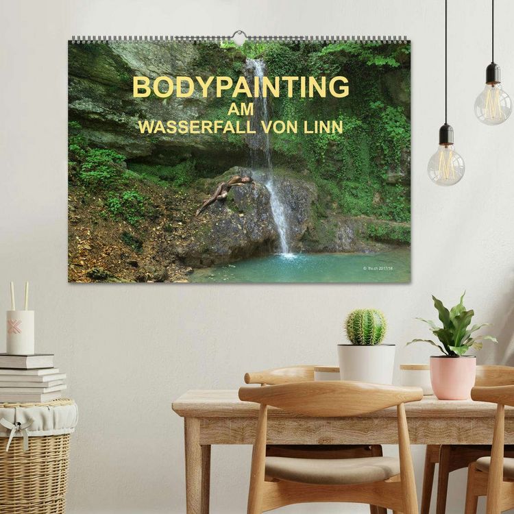 Produktbild: BODYPAINTING AM WASSERFALL VON LINN (Wandkalender 2026 DIN A2 quer), CALVENDO Monatskalender