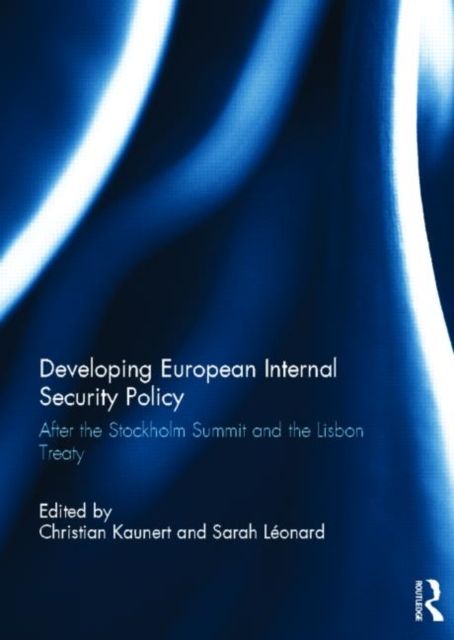 Produktbild: Developing European Internal Security Policy
