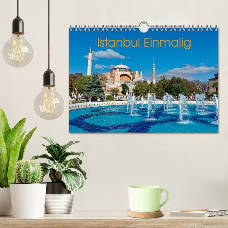 Produktbild: Istanbul Einmalig (Wandkalender 2026 DIN A4 quer), CALVENDO Monatskalender