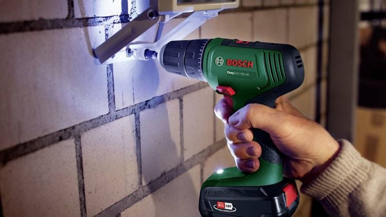 Produktbild: Bosch Home and Garden EasyDrill 18V-40 06039D8002 Akku-Bohrschrauber 18 V 1.5 Ah Li-Ion inkl. 2. Akku, inkl. Ladeger&auml;t, inkl. Koffer