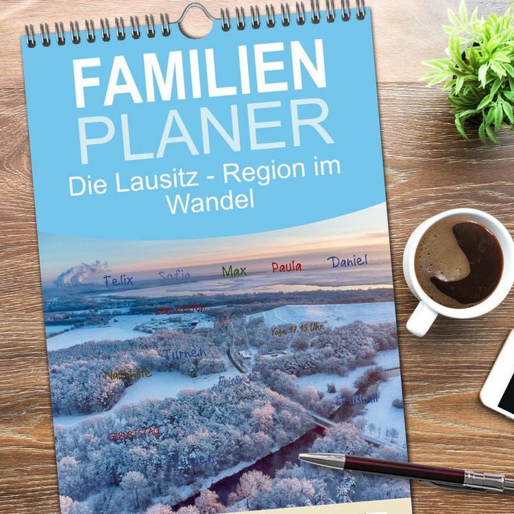 Produktbild: Familienplaner 2026 - Die Lausitz - Region im Wandel mit 5 Spalten (Wandkalender, 21 x 45 cm) CALVENDO