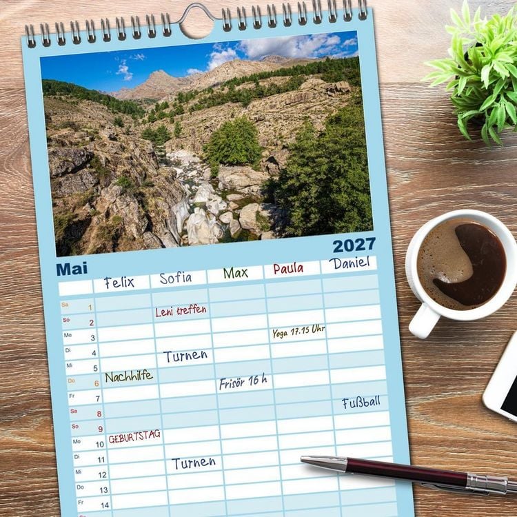 Produktbild: Familienplaner 2027 - Korsika Wild und Frei mit 5 Spalten (Wandkalender, 21 x 45 cm) CALVENDO