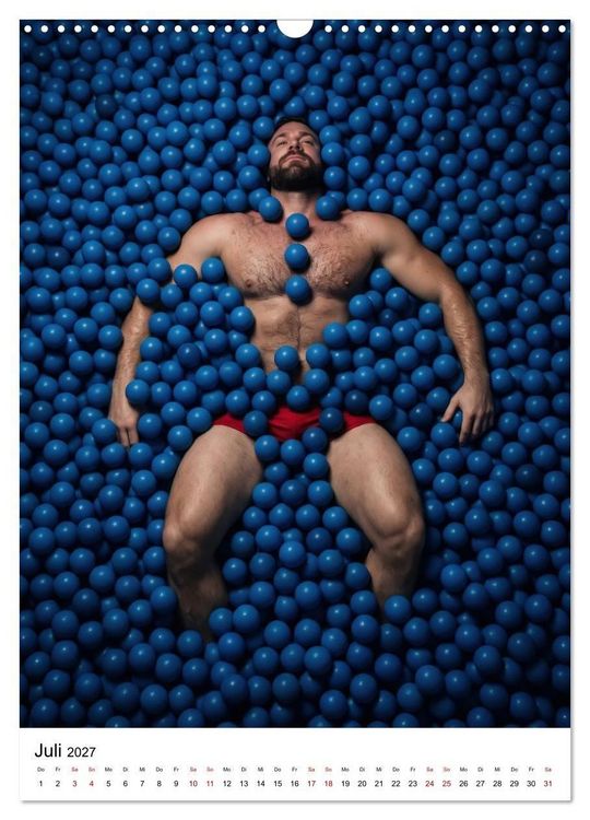 Produktbild: Floating Men - maskuliner K&ouml;rperbau in vollkommener Entspannung (Wandkalender 2027 DIN A3 hoch), CALVENDO Monatskalender
