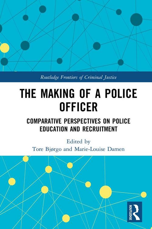 Produktbild: The Making of a Police Officer