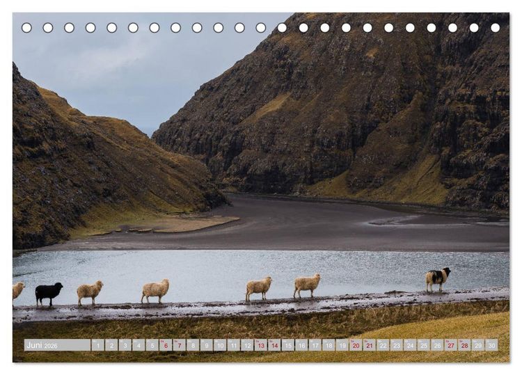 Produktbild: Traumlandschaft im Nordatlantik. F&auml;r&ouml;er Inseln (Tischkalender 2026 DIN A5 quer), CALVENDO Monatskalender