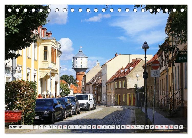 Produktbild: Nauen - Sehenswerte Stadt in Brandenburg (Tischkalender 2027 DIN A5 quer), CALVENDO Monatskalender
