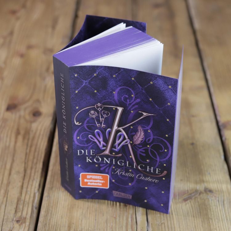 Produktbild: Die K&ouml;nigliche (Die sieben K&ouml;nigreiche 3)