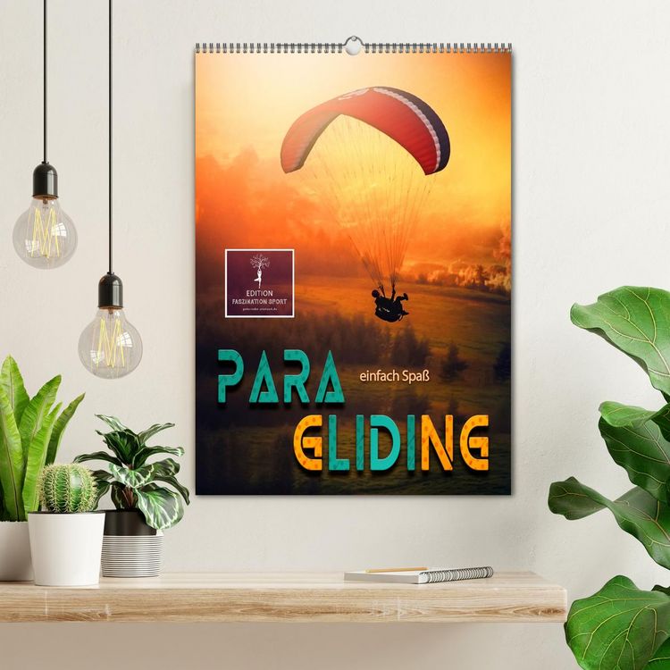 Produktbild: Paragliding - einfach Spa&szlig; (Wandkalender 2026 DIN A2 hoch), CALVENDO Monatskalender