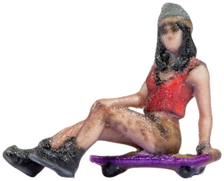 Produktbild: NOCH H0 Teenager auf Skateboard Bemalt, Sitzend