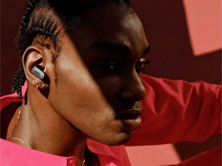 Produktbild: Bose QuietComfort Ultra Earbuds In Ear Kopfhörer Schwarz Ladecase, Wasserabweisend
