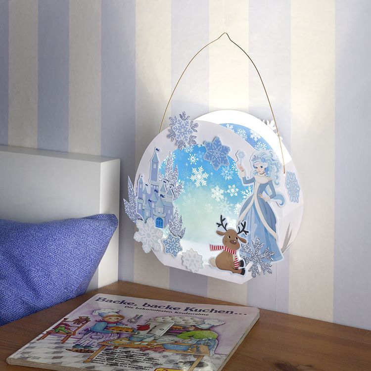 Produktbild: Folia Laternen-Bastelset aus Papier EISPRINZESSIN, inkl. Deko-Licht