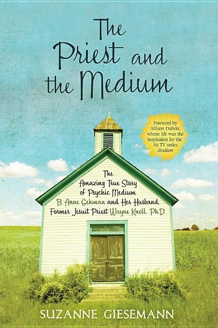 Produktbild: The Priest and the Medium