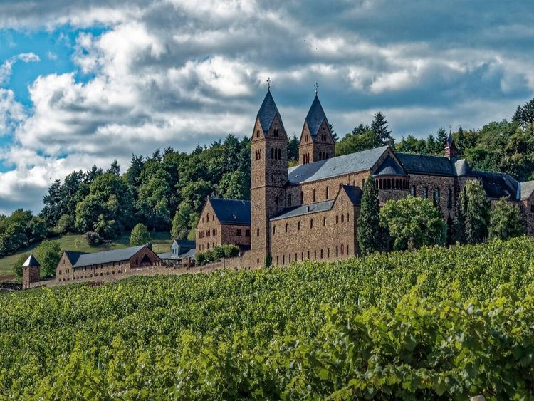 Produktbild: CALVENDO Puzzle Abtei St. Hildegard - Eiblingen bei R&uuml;desheim | 1000 Teile Lege-Gr&ouml;&szlig;e 64x48cm Foto-Puzzle f&uuml;r gl&uuml;ckliche Stunden