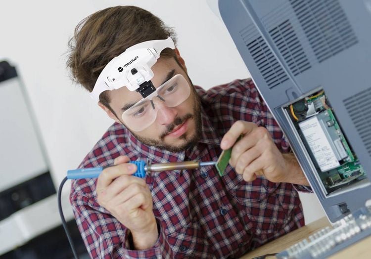 Produktbild: TOOLCRAFT 2469761 Lupenbrille mit LED-Beleuchtung Vergr&ouml;&szlig;erungsfaktor: 3.5 x, 2.5 x, 2.0 x, 1.5 x, 1.0 x Linsengr&ouml;&szlig;e: (L x B) 95 mm x 34 mm