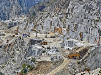 Produktbild: CALVENDO Puzzle Carrara Abbauterrasse | 1000 Teile Lege-Gr&ouml;&szlig;e 64 &times; 48 cm Foto-Puzzle f&uuml;r gl&uuml;ckliche Stunden