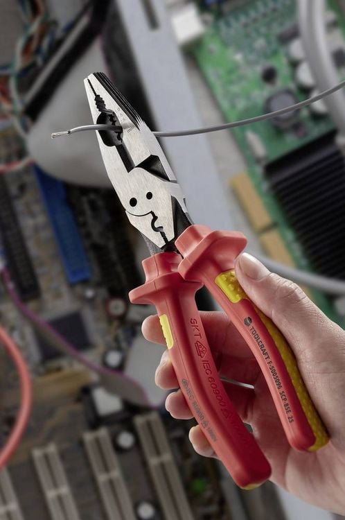 Produktbild: TOOLCRAFT TO-10187133 VDE Elektro-Installationszange 1.5 bis 5.26mm&sup2;