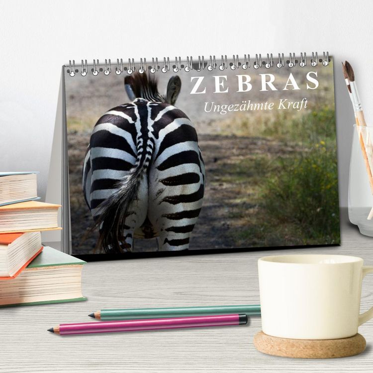 Produktbild: Zebras - Ungez&auml;hmte Kraft (Tischkalender 2026 DIN A5 quer), CALVENDO Monatskalender