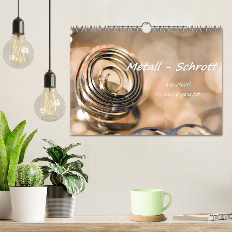 Produktbild: Metall - Schrott kunstvoll in Szene gesetzt (Wandkalender 2026 DIN A4 quer), CALVENDO Monatskalender