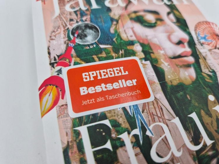 Produktbild: Frau im Mond