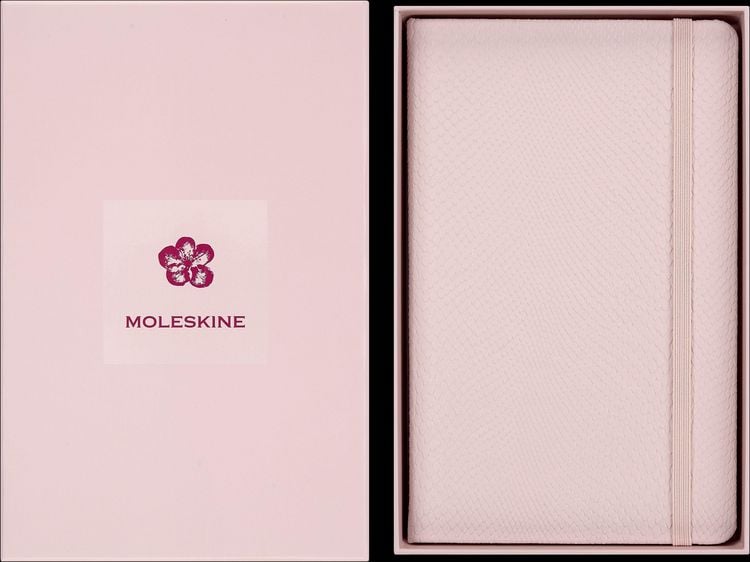 Produktbild: Moleskine Sakura Precious & Ethical Notizbuch limitierte Ausgabe L/A5, liniert, fester Einband, wiederverwendbare Geschenkbox