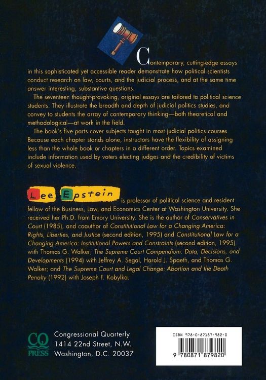 Produktbild: Contemplating Courts
