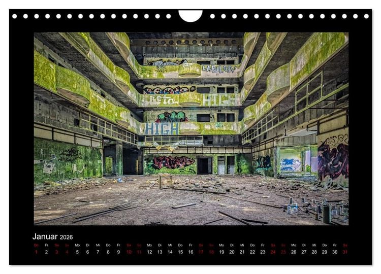 Produktbild: Morbider Charme - Vergessene Orte auf den Azoren - (Wandkalender 2026 DIN A4 quer), CALVENDO Monatskalender