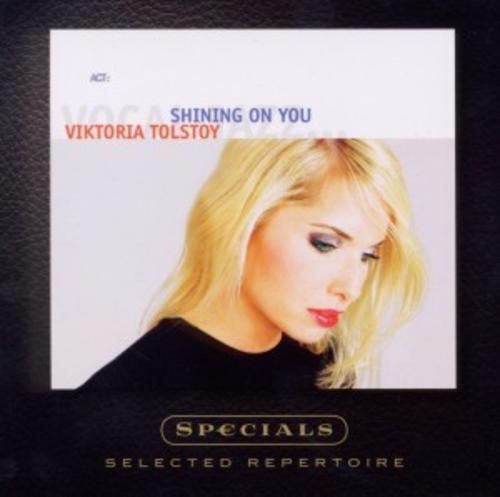 Produktbild: Shining On You (SP)