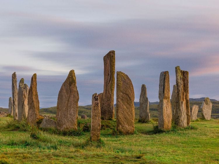 Produktbild: CALVENDO Puzzle Callanish | 1000 Teile Lege-Gr&ouml;&szlig;e 64x48cm Foto-Puzzle f&uuml;r gl&uuml;ckliche Stunden