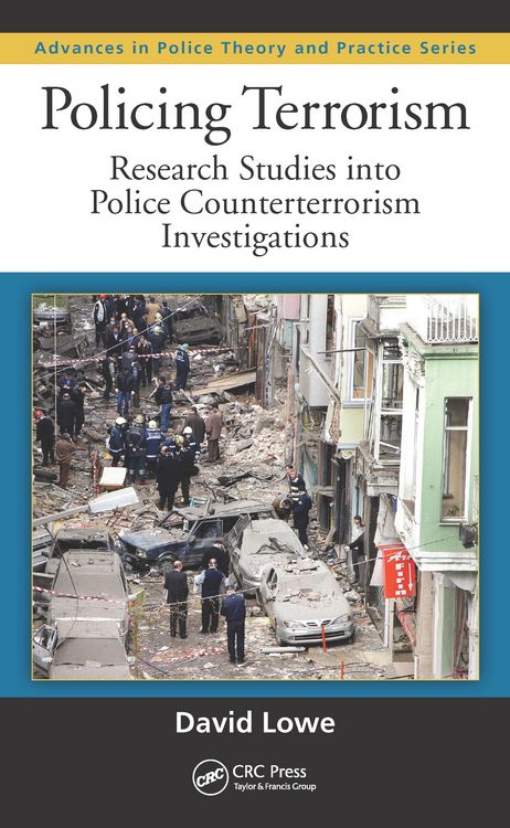 Produktbild: Policing Terrorism