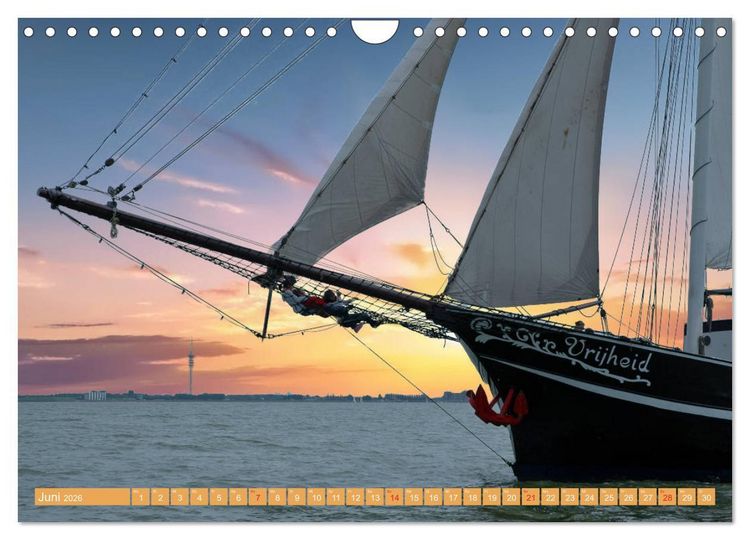 Produktbild: Segeln im Sonnenuntergang (Wandkalender 2026 DIN A4 quer), CALVENDO Monatskalender