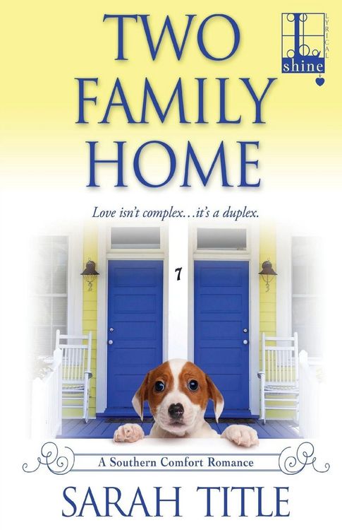 Produktbild: Two Family Home