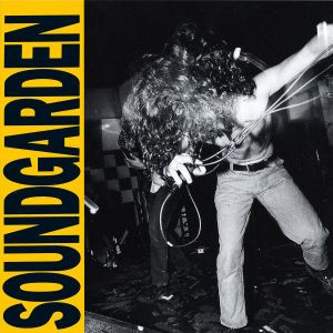 Produktbild: Louder Than Love