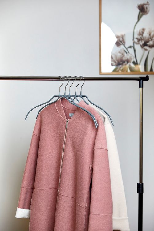 Produktbild: Kleiderb&uuml;gel Mod. Alessia Grau, 20er Set, extra d&uuml;nn, platzsparend