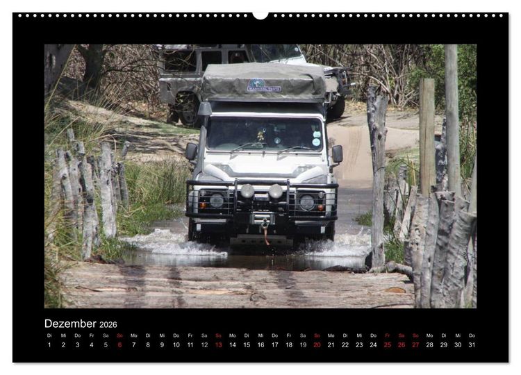 Produktbild: Land Rover Defender - Unterwegs in Afrika (Wandkalender 2026 DIN A2 quer), CALVENDO Monatskalender