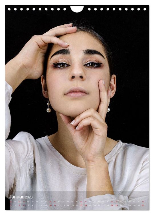 Produktbild: Beauty Faces - Photos by Michael Allmaier (Wandkalender 2026 DIN A4 hoch), CALVENDO Monatskalender