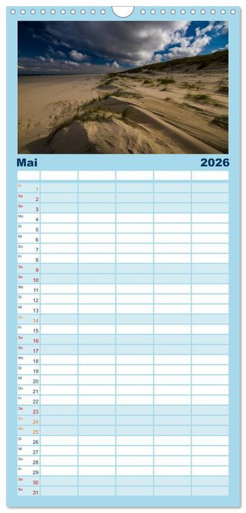 Produktbild: Familienplaner 2026 - Langeoog &ndash; Ein Herbst auf der Insel des Lebens mit 5 Spalten (Wandkalender, 21 x 45 cm) CALVENDO
