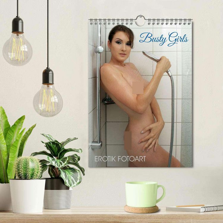 Produktbild: Erotik Fotoart - Busty Girls (Wandkalender 2026 DIN A4 hoch), CALVENDO Monatskalender