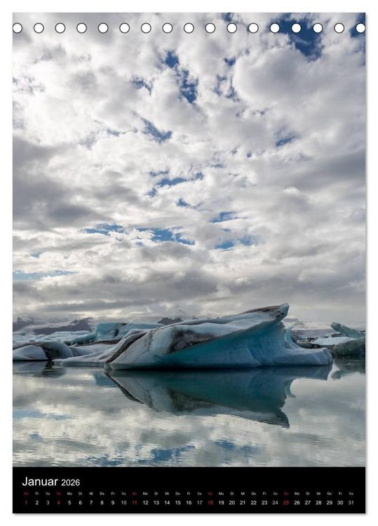 Produktbild: Island - Landschaften vom Wasser gepr&auml;gt (Tischkalender 2026 DIN A5 hoch), CALVENDO Monatskalender