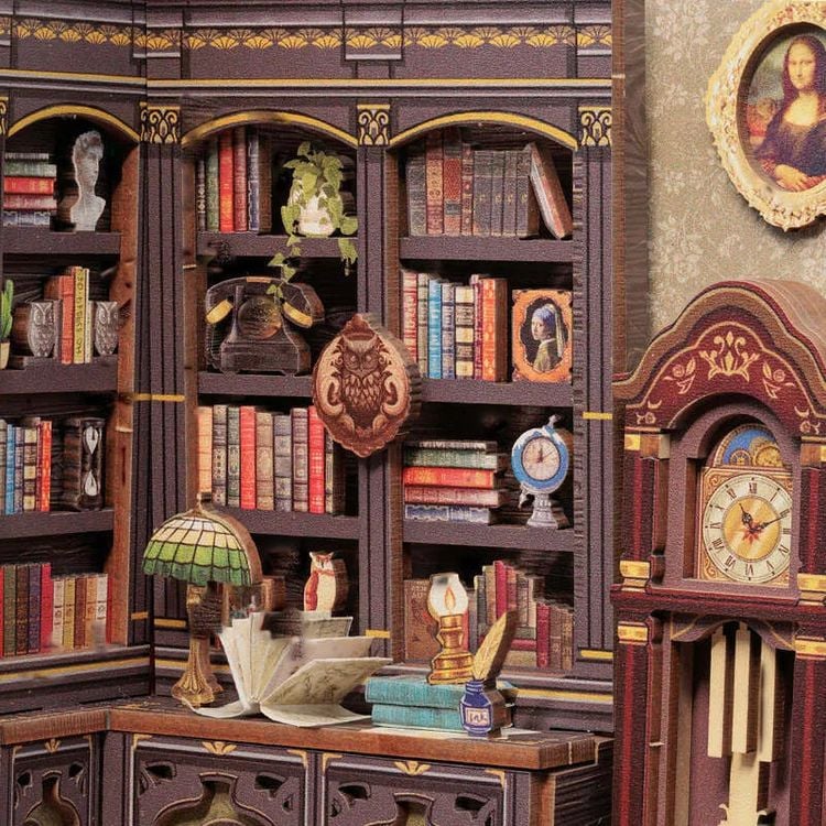 Produktbild: Book Nook DIY B&uuml;cherecke Owl Bookstore