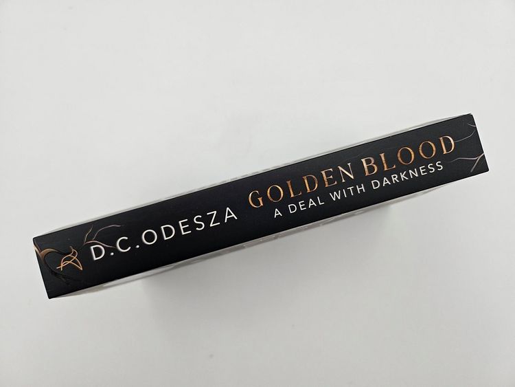 Produktbild: Golden Blood &ndash; A Deal with Darkness