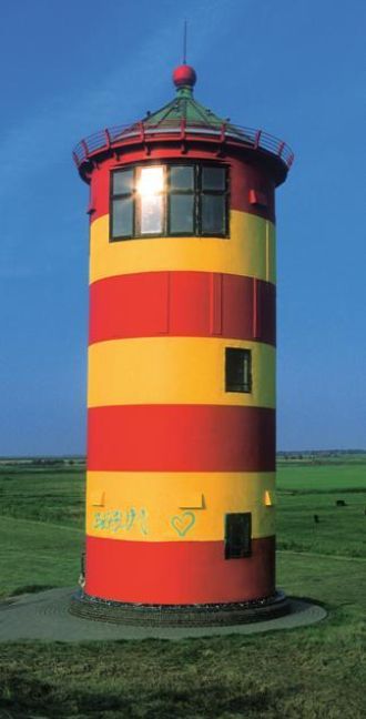Produktbild: LEUCHTT&Uuml;RME an Nord- und Ostsee. Ein immerw&auml;hrender Geburtstags- und Postkartenkalender