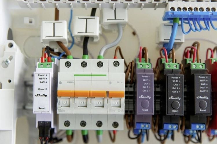 Produktbild: Shelly Pro 3EM 120A Stromz&auml;hler Wi-Fi, Bluetooth
